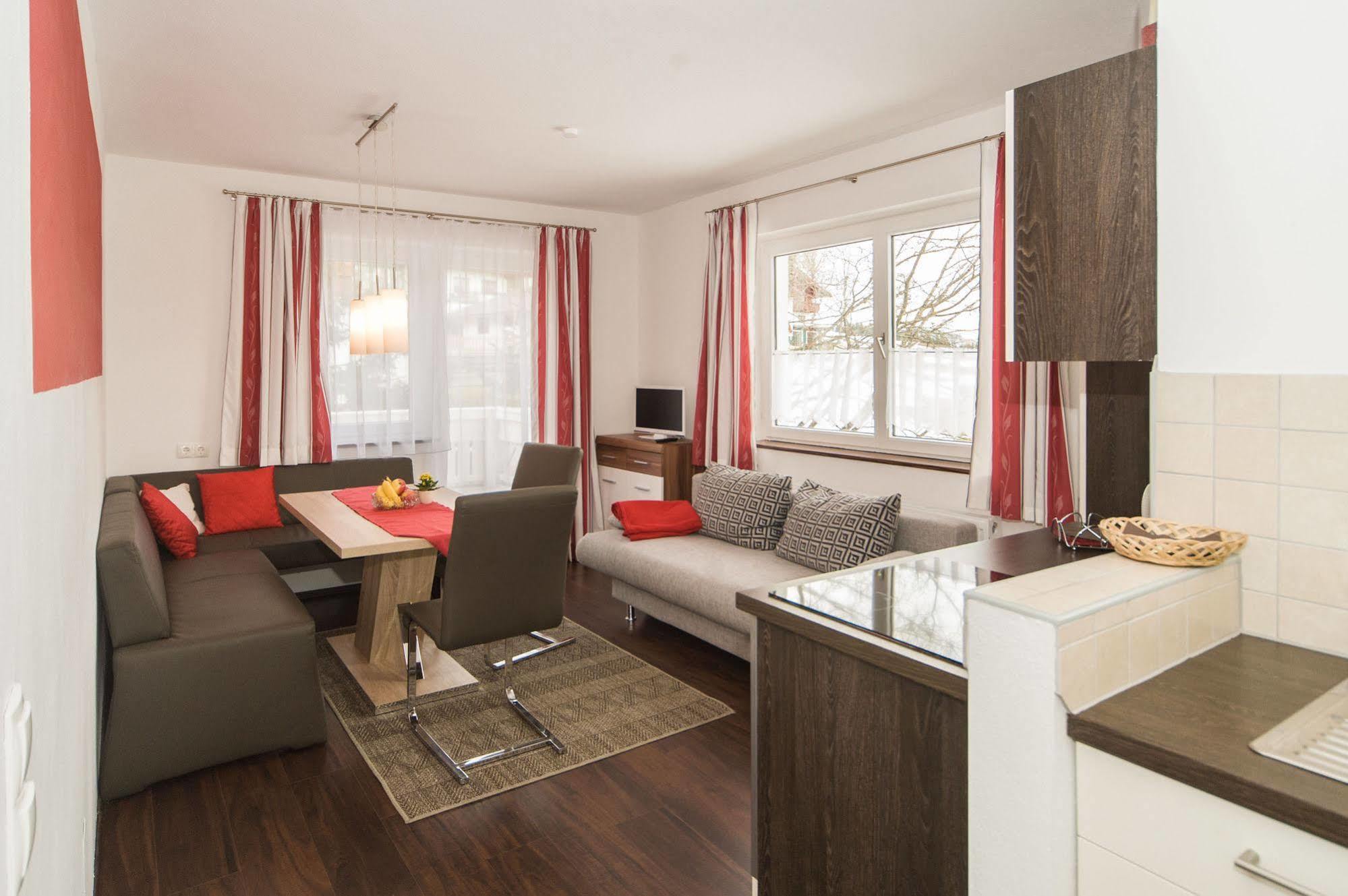 Haus Alpina Ski In & Ski Out Schladming Luaran gambar